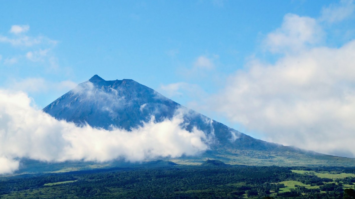 [azory – szlaki] Wulkanicznym szlakiem