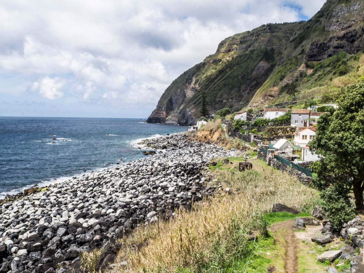 [azory – szlaki] Rocha da Relva – czyli jak obrać właściwą ścieżkę.